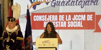 ¿Qué está haciendo la Junta en Guadalajara? Bárbara García Torijano hace un resumen La consejera de Bienestar Social de Castilla-La Mancha, Bárbara García Torijano, durante el Día de la Provincia de Guadalajara celebrado en Sigüenza.
