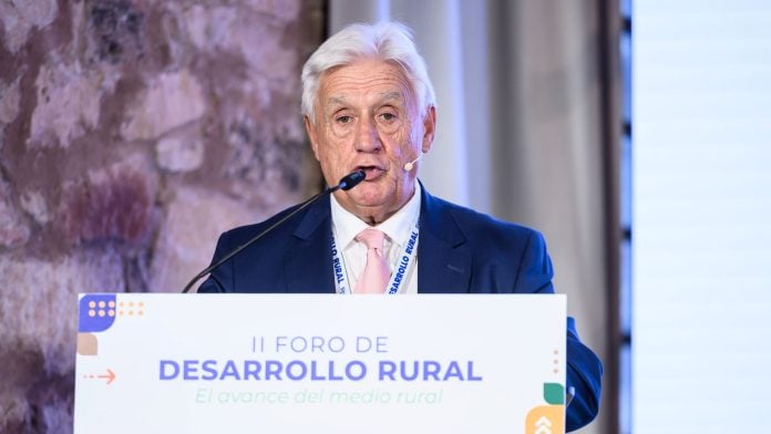 Jesús Ortega, durante la inauguración de la jornada en Sigüenza.