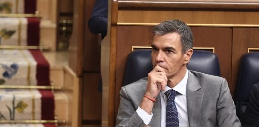 Y ahora, ¿qué hará Pedro Sánchez? Pedro Sánchez en el Congreso en la sesión del 2 de octubre de 2026. (Foto: Eduardo Parra / EP)