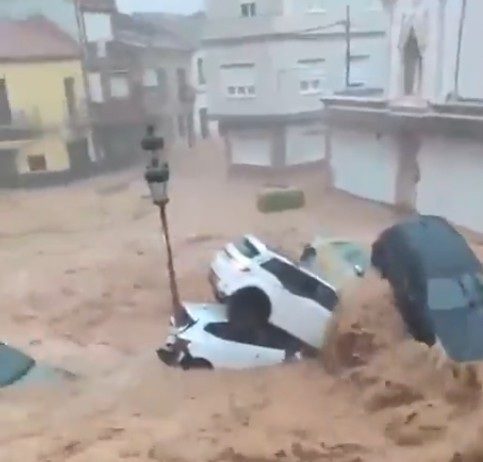 La riada en Madrigueras el 2 de octubre de 2026.