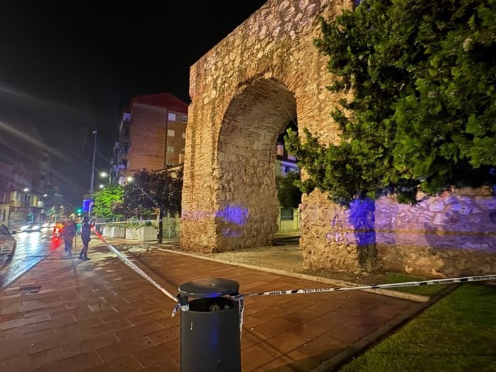 La Puerta de Bejanque, acordonada.