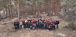 Más de 60 voluntarios plantan 770 árboles de especies autóctonas en Valverde de los Arroyos (Guadalajara). REMITIDA / HANDOUT por DENDRON Fotografía remitida a medios de comunicación exclusivamente para ilustrar la noticia a la que hace referencia la imagen, y citando la procedencia de la imagen en la firma 20/10/2026