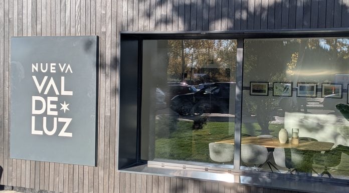 Luz verde a la comercialización de las primeras 320 viviendas en Nueva Valdeluz La oficina de ventas está a la altura de la calidad con la que se plantea esta gran operación urbanística en Yebes. (Foto: La Crónic@)