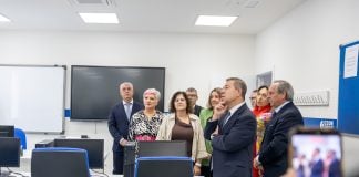 Nueva sede de CEOE en Guadalajara el día de su inauguración.