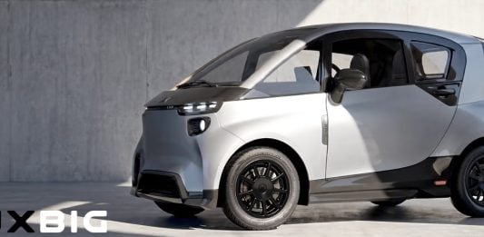 Liux, el minicoche eléctrico que se fabrica en Guadalajara Imagen promocional del Liux BIG, que se fabrica en Azuqueca de Henares.