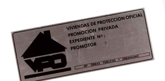 Guarinos culpa a la Junta de la falta de viviendas de VPO Las viviendas de VPO han dejado de ofrecerse hace muchos años en toda España.